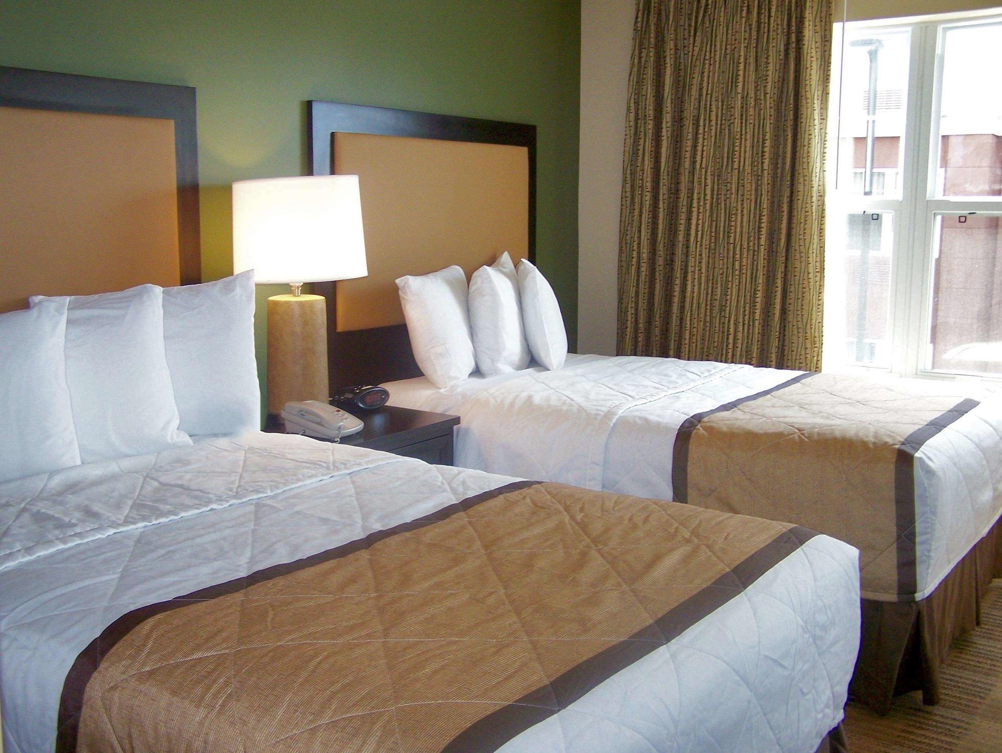 Sonesta Simply Suites Стаффорд Экстерьер фото