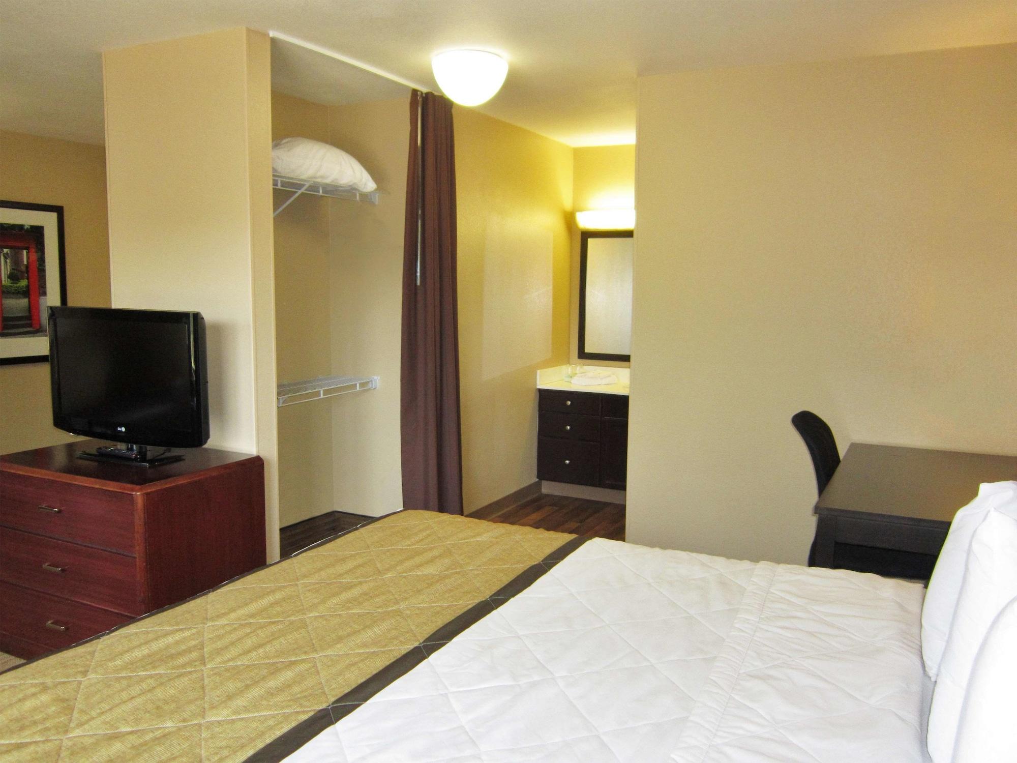 Sonesta Simply Suites Стаффорд Экстерьер фото