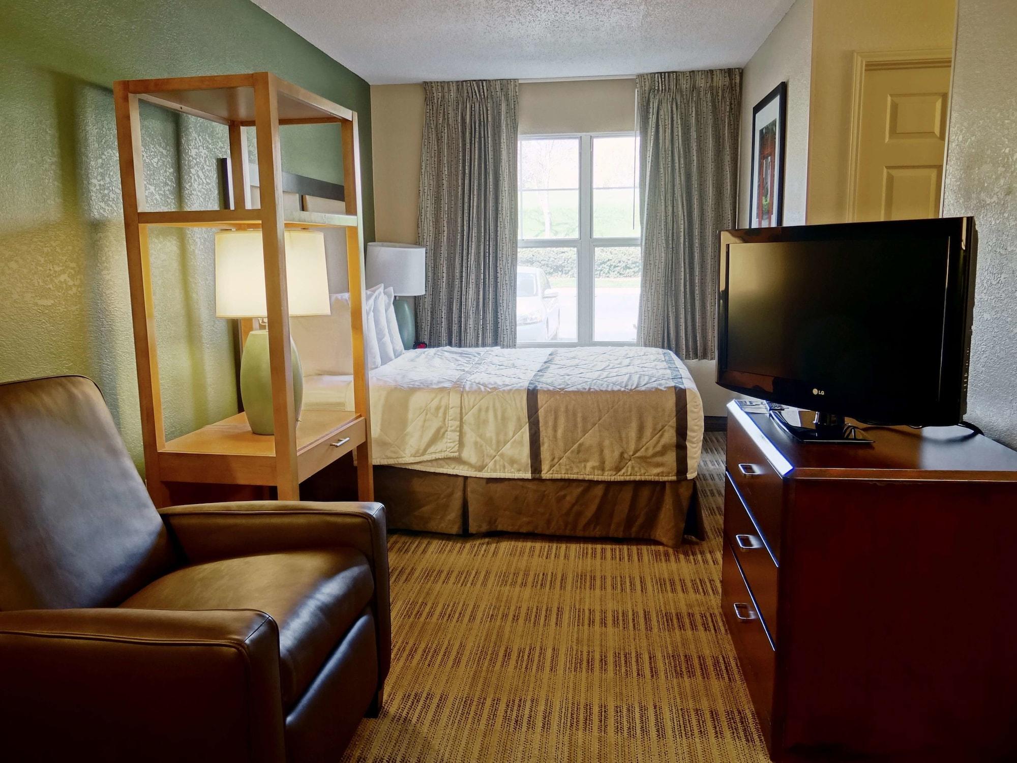 Sonesta Simply Suites Стаффорд Экстерьер фото